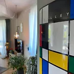 Valley Art House & Parking Bezplatny Podziemny